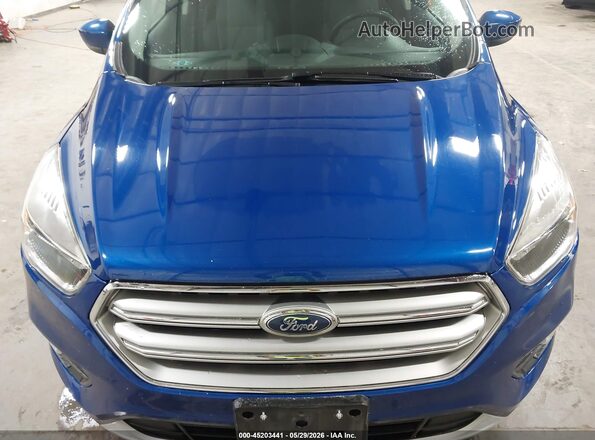 1FMCU0GD7HUE73257 2017 FORD ESCAPE Blue Widok z przodu