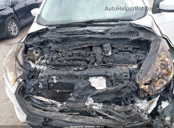 1FMCU0GD7HUE75798 2017 FORD ESCAPE White უკანა ხედი
