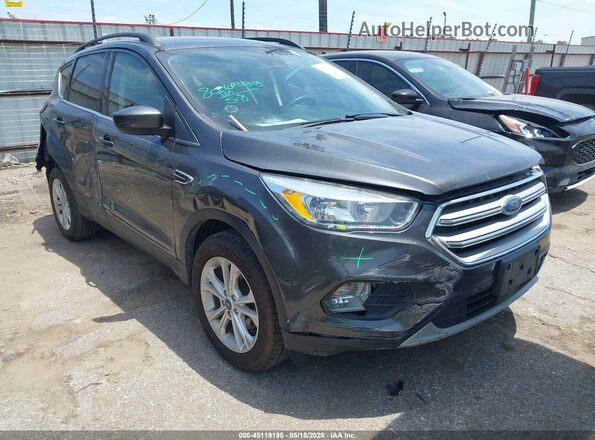 1FMCU0GD7JUD23221 2018 FORD ESCAPE Gray Front view