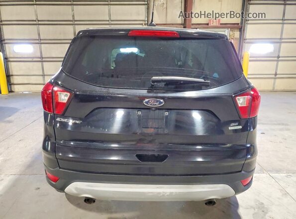 1FMCU0GD7KUB29998 2019 FORD ESCAPE Черный 