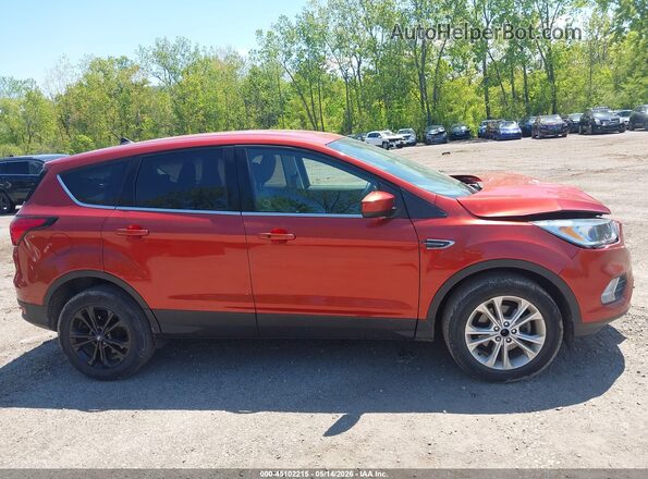 1FMCU0GD7KUB68493 2019 FORD ESCAPE Orange უკანა სალონის ხედი
