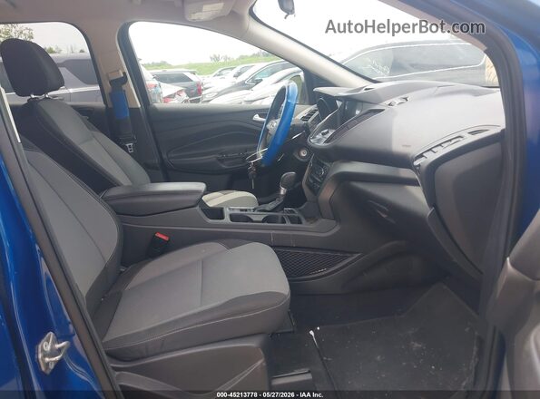 1FMCU0GD9HUC98686 2017 FORD ESCAPE Blue 