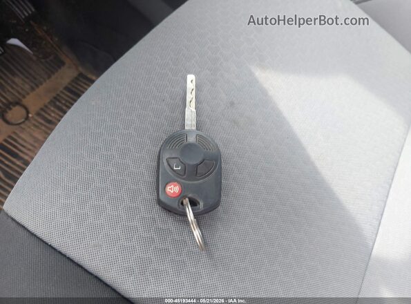 1FMCU0GD9JUA75621 2018 FORD ESCAPE White 