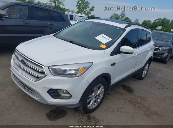 1FMCU0GD9JUB61771 2018 FORD ESCAPE White Przód lewy