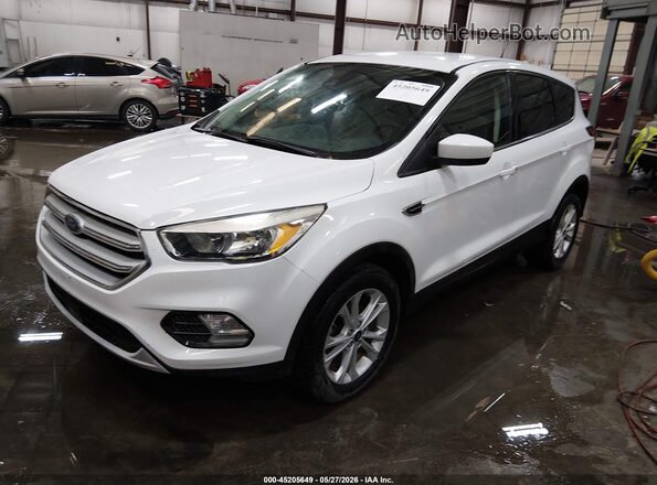 1FMCU0GD9KUA17655 2019 FORD ESCAPE White Przód lewy