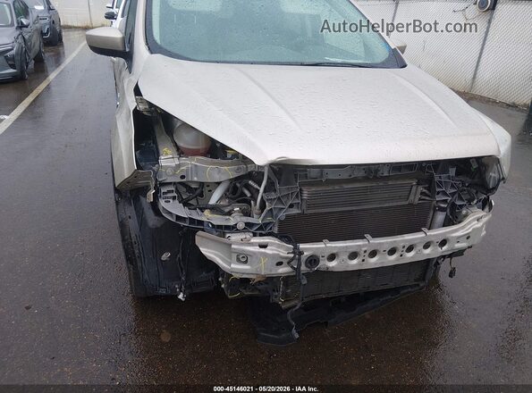 1FMCU0GDXHUC86546 2017 FORD ESCAPE Золотой Вид спереди