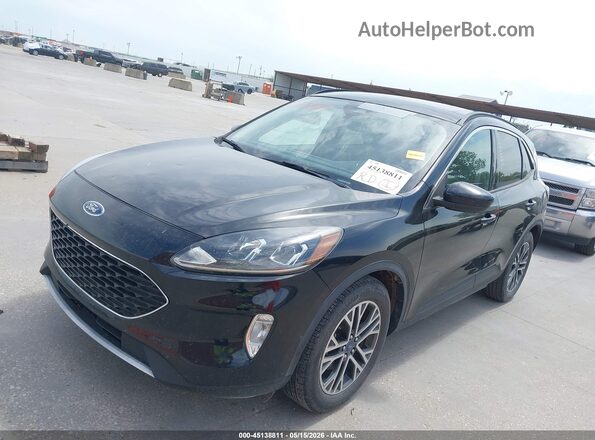 1FMCU0H65LUC40132 2020 FORD ESCAPE Черный Передняя левая четверть