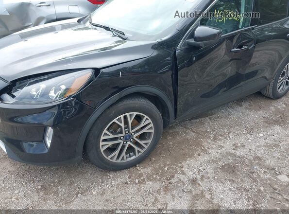 1FMCU0H65MUA28302 2021 FORD ESCAPE Black Вид спереду