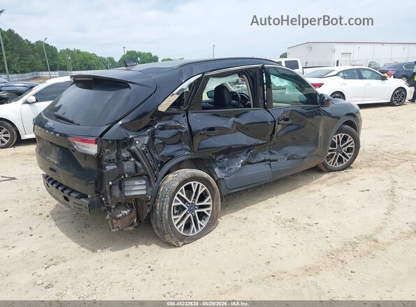 1FMCU0H68LUB12595 2020 FORD ESCAPE Черный Задняя правая четверть