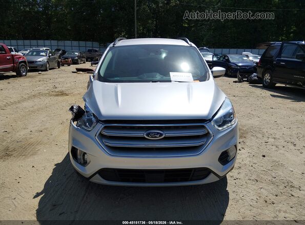 1FMCU0HD4JUB67203 2018 FORD ESCAPE Silver Սարքավորումների վահանակի տեսք