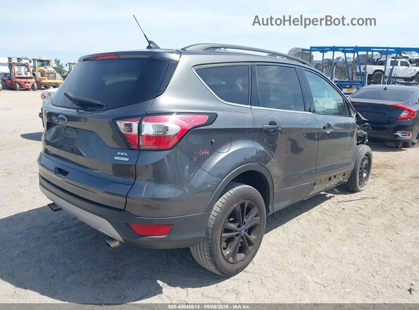 1FMCU0HD7JUB82519 2018 FORD ESCAPE Серый 