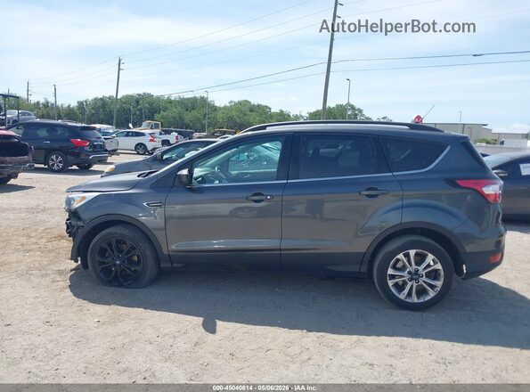 1FMCU0HD7JUB82519 2018 FORD ESCAPE Серый 