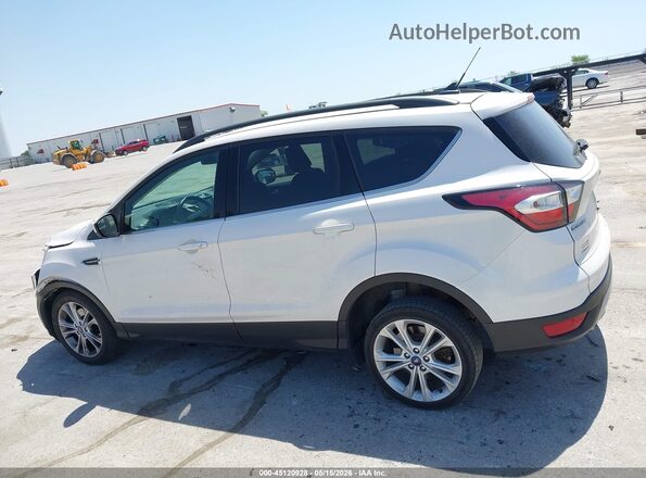 1FMCU0HD7JUD27946 2018 FORD ESCAPE White 360 interior view