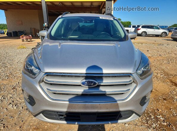 1FMCU0HD8KUB30883 2019 FORD ESCAPE Серебряный Вид спереди