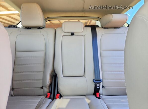1FMCU0HD8KUB30883 2019 FORD ESCAPE Серебряный Вид задних сидений