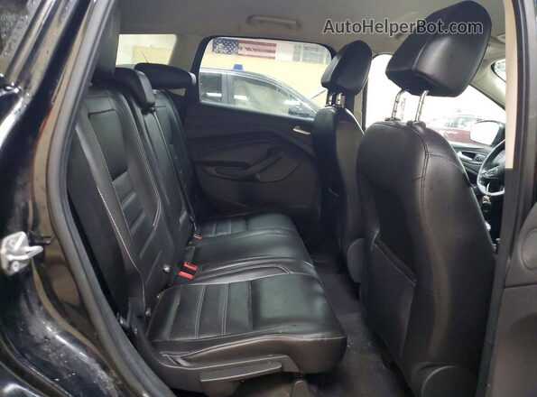 1FMCU0J93HUB20650 2017 FORD ESCAPE Black Widok wnętrza z tyłu