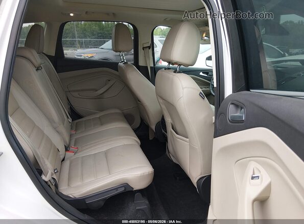1FMCU0J94HUD34515 2017 FORD ESCAPE White Vista de la etiqueta del VIN
