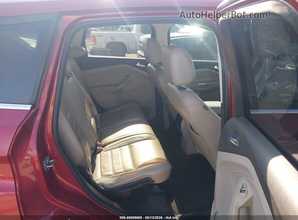1FMCU0J96HUA63697 2017 FORD ESCAPE Red Widok naklejki z numerem VIN
