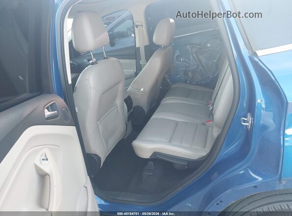 1FMCU0J97HUA26349 2017 FORD ESCAPE Blue Widok naklejki z numerem VIN