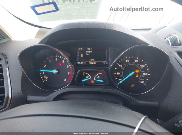 1FMCU0J97HUA26349 2017 FORD ESCAPE Blue Widok tylnych siedzeń