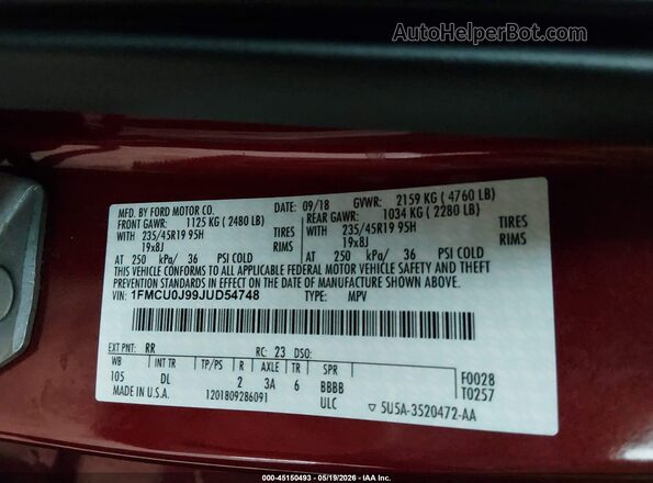 1FMCU0J99JUD54748 2018 FORD ESCAPE Red ძრავის განყოფილების ხედი