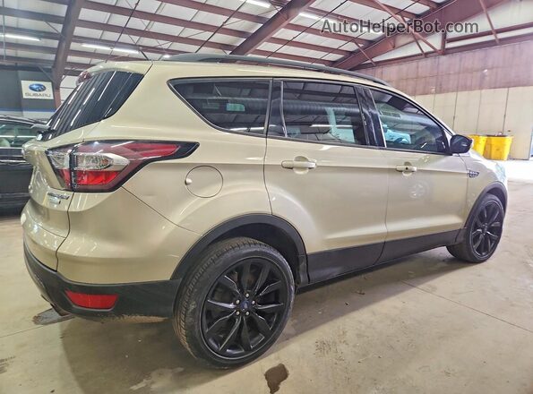 1FMCU0JD4HUC04836 2017 FORD ESCAPE Gold Задня права чверть