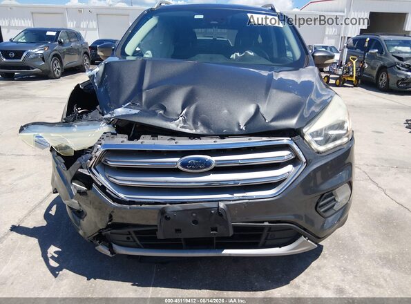 1FMCU0JD5HUB99002 2017 FORD ESCAPE Gray Սալոնի հետևի տեսք
