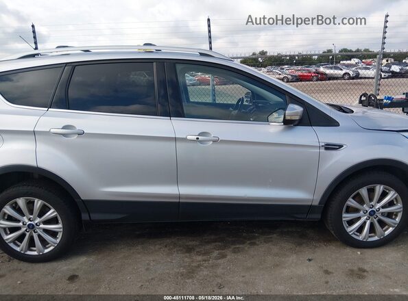 1FMCU0JD9HUB90240 2017 FORD ESCAPE Silver უკანა სალონის ხედი