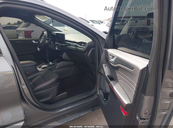 1FMCU0MN3RUA55471 2024 FORD ESCAPE Серый Вид салона спереди