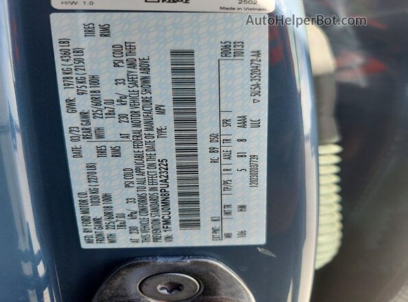 1FMCU0MN8PUA23225 2023 FORD ESCAPE Синий Вид наклейки с VIN-кодом