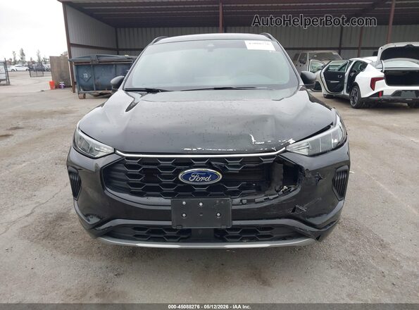 1FMCU0MZ4RUB27992 2024 FORD ESCAPE Черный Вид спереди
