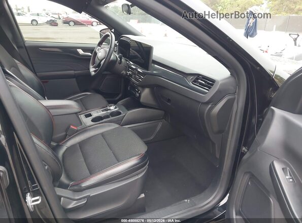 1FMCU0MZ4RUB27992 2024 FORD ESCAPE Черный Вид салона спереди