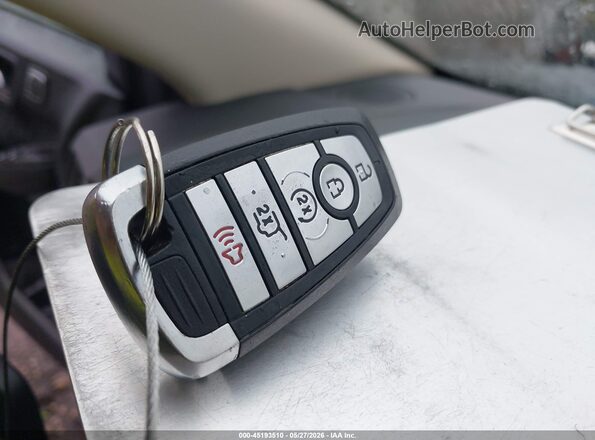 1FMCU9DZ8LUB12584 2020 FORD ESCAPE Серый Вид панели приборов