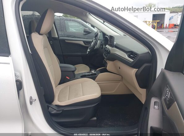 1FMCU9G65NUA02970 2022 FORD ESCAPE White წინა სალონის ხედი