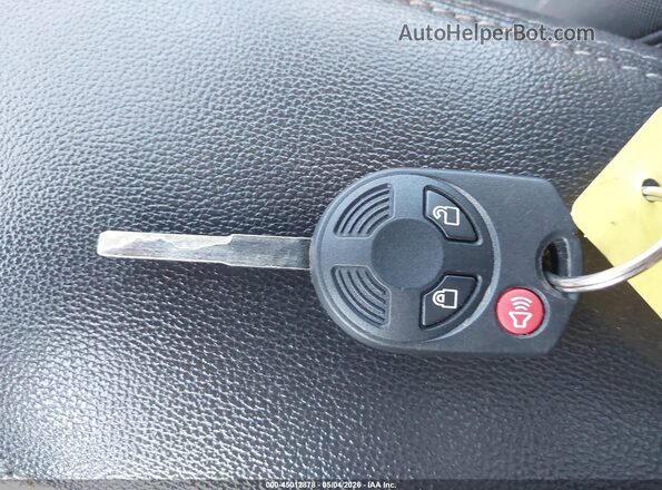 1FMCU9G91HUD99088 2017 FORD ESCAPE Gray Widok deski rozdzielczej