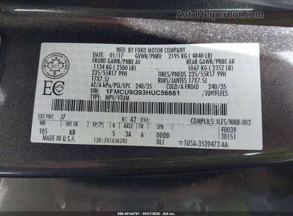 1FMCU9G93HUC56661 2017 FORD ESCAPE Gray Vista del compartimento del motor