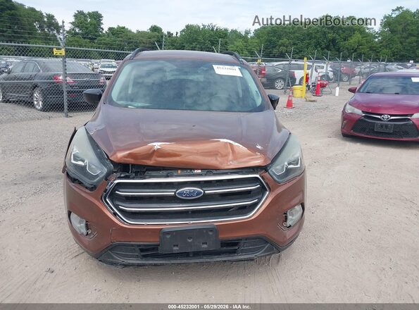1FMCU9G95HUB43990 2017 FORD ESCAPE Brown უკანა სალონის ხედი