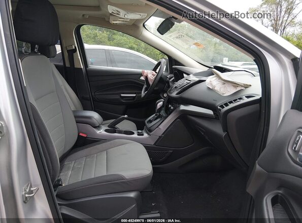 1FMCU9G96GUB74163 2016 FORD ESCAPE Silver Widok wnętrza z przodu