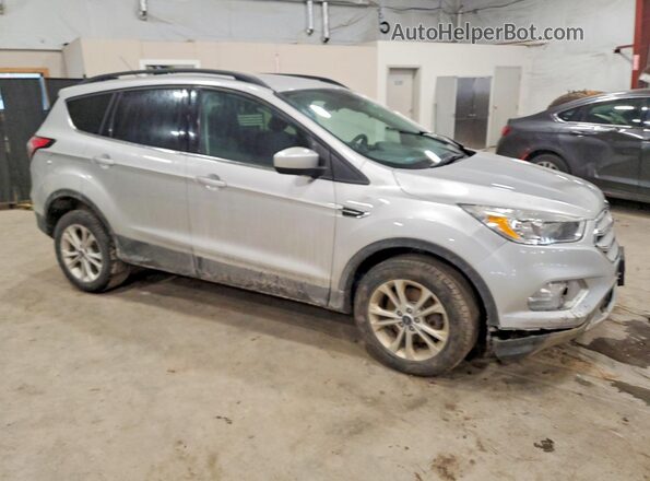 1FMCU9GD0JUD32928 2018 FORD ESCAPE Silver 
