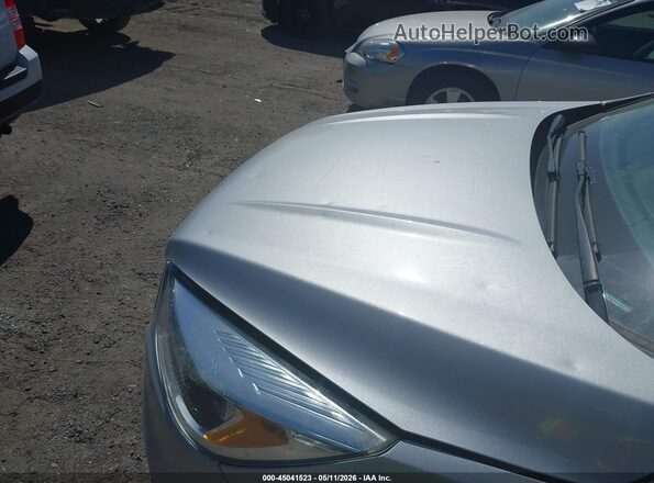 1FMCU9GD2HUC95729 2017 FORD ESCAPE Silver 