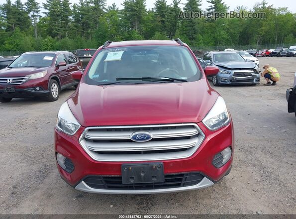 1FMCU9GD2JUB54925 2018 FORD ESCAPE Red Սարքավորումների վահանակի տեսք