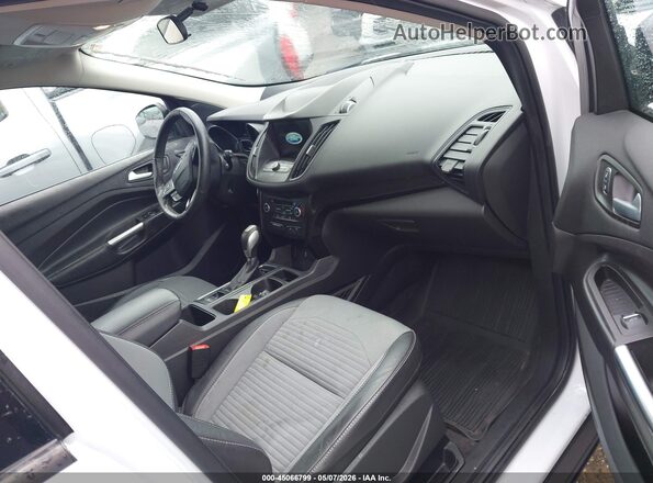 1FMCU9GD2KUA66636 2019 FORD ESCAPE White 