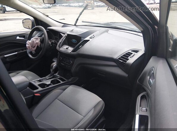 1FMCU9GD2KUB17858 2019 FORD ESCAPE Черный Вид салона спереди