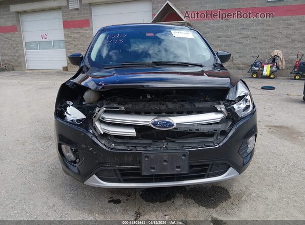 1FMCU9GD2KUB17858 2019 FORD ESCAPE Черный Вид спереди