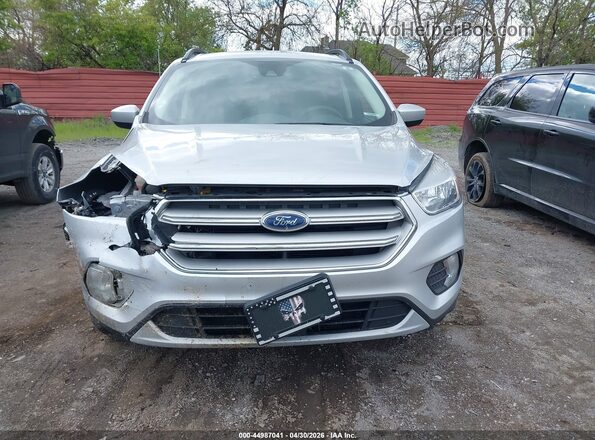 1FMCU9GD3JUC95535 2018 FORD ESCAPE Серебряный 