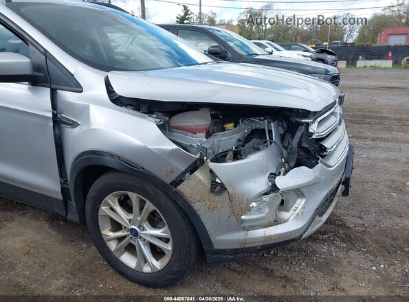 1FMCU9GD3JUC95535 2018 FORD ESCAPE Серебряный 