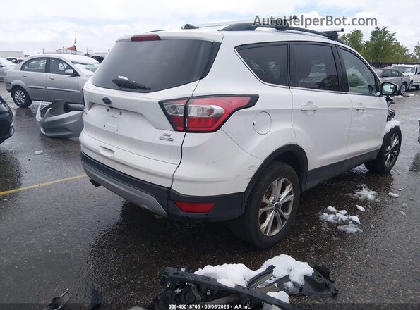 1FMCU9GD4JUA74171 2018 FORD ESCAPE Белый 