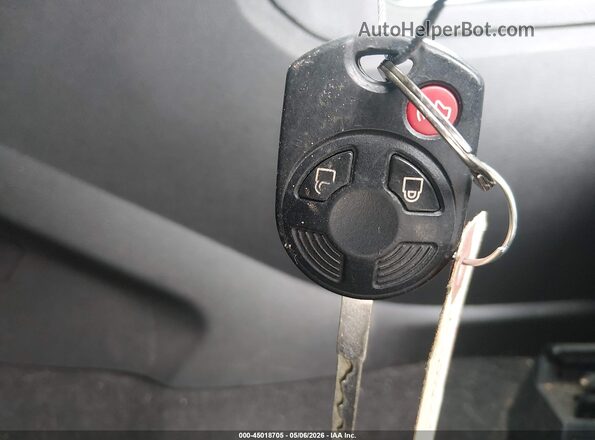 1FMCU9GD4JUA74171 2018 FORD ESCAPE Белый 