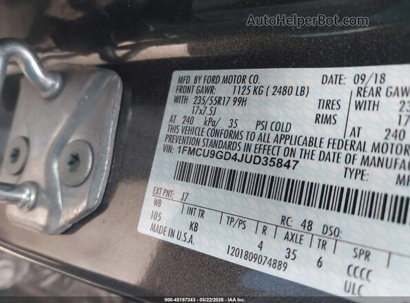 1FMCU9GD4JUD35847 2018 FORD ESCAPE Gray Vista del compartimento del motor