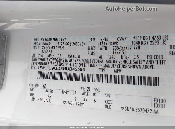 1FMCU9GD5HUB45596 2017 FORD ESCAPE White ძრავის განყოფილების ხედი